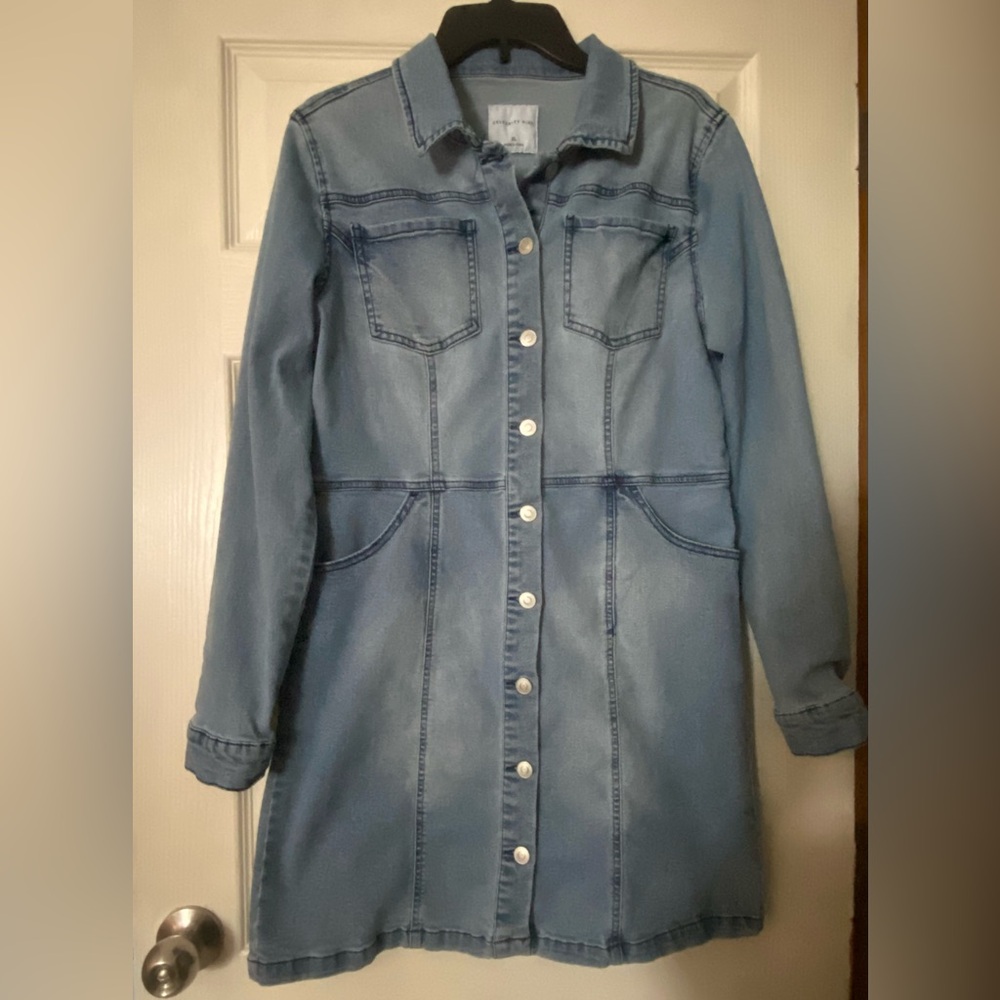“Celebrity Pink”  Brand Light Blue Denim Dress 
Size XL